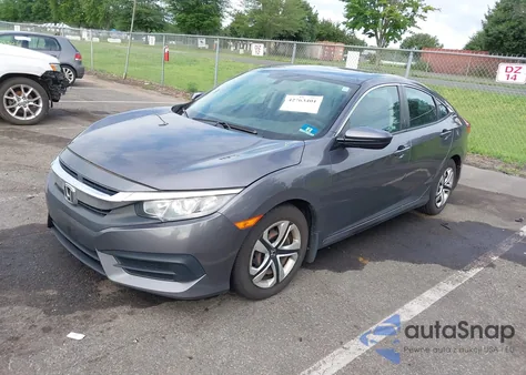 2018 Honda Civic Lx z USA, uszkodzony, nr VIN 2HGFC2F52JH563940